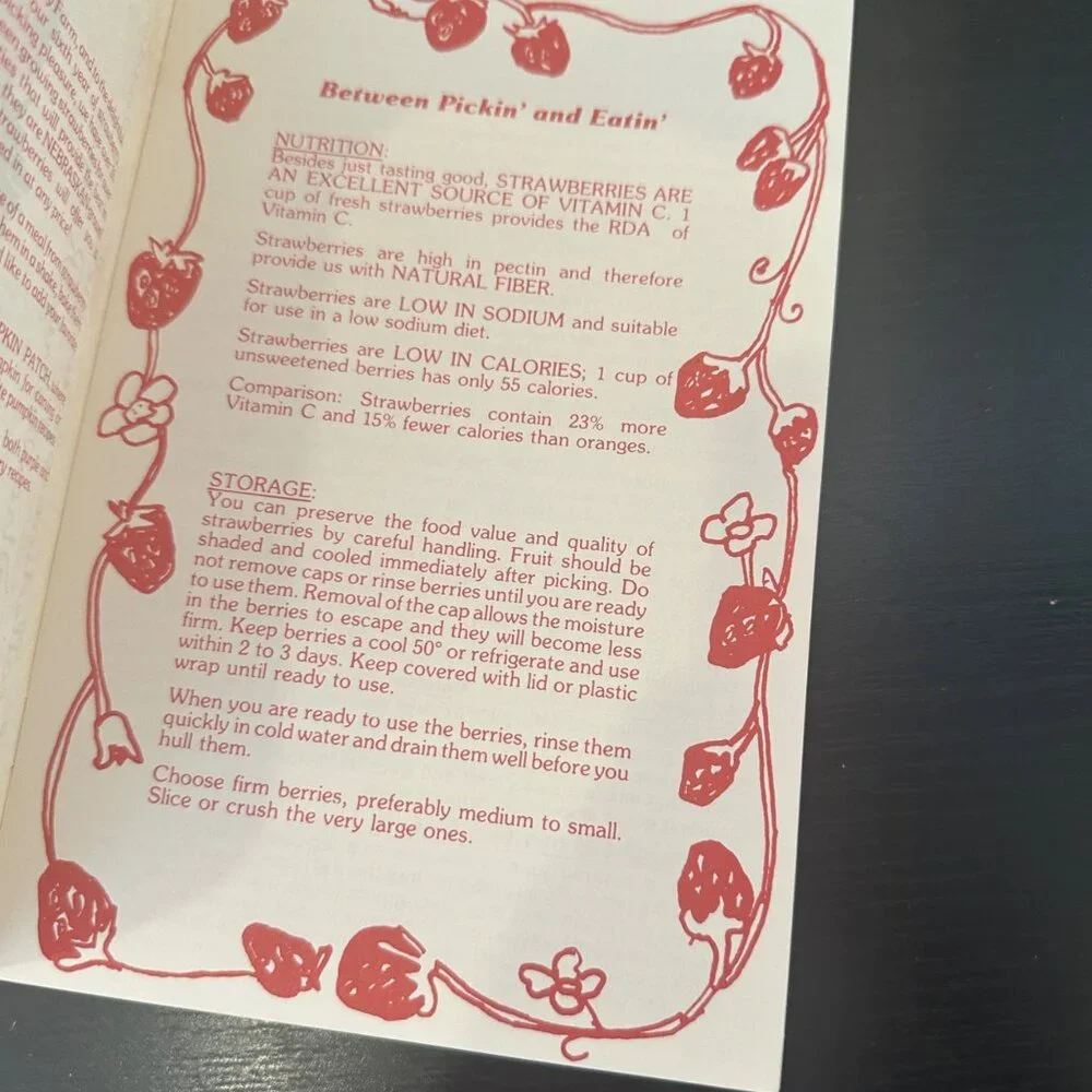 Vtg Roca Berry Farm Strawberry Recipes Booklet With Nutritional Tips &Directions